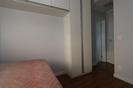 Apartamento à venda com 99m², 2 quartos e 2 vagasSuíte 2