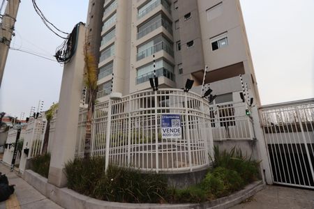 Apartamento à venda com 99m², 2 quartos e 2 vagasFachada