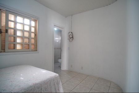 Casa para alugar com 130m², 2 quartos e 2 vagasSuíte