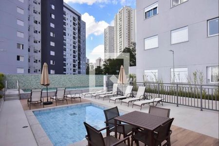 Apartamento à venda com 35m², 2 quartos e 1 vaga Apartamento à venda com 35m², 2 quartos e 1 vagaÁrea comum - Piscina