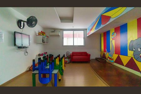 Apartamento à venda com 101m², 3 quartos e 2 vagas Apartamento à venda com 101m², 3 quartos e 2 vagasÁrea comum