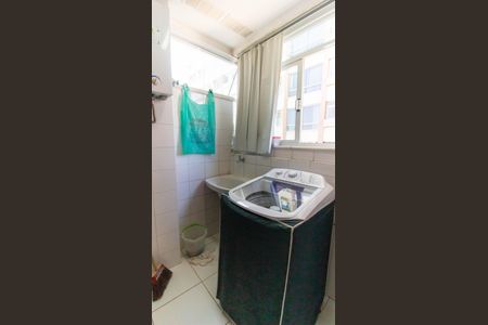 Apartamento à venda com 101m², 3 quartos e 2 vagas Apartamento à venda com 101m², 3 quartos e 2 vagasÁrea de Serviço