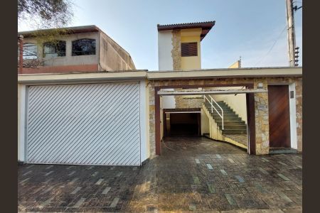 Casa à venda com 202m², 3 quartos e 4 vagas
