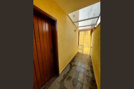 Casa à venda com 202m², 3 quartos e 4 vagas