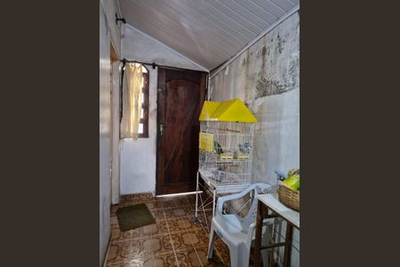 Casa à venda com 92m², 2 quartos e sem vaga