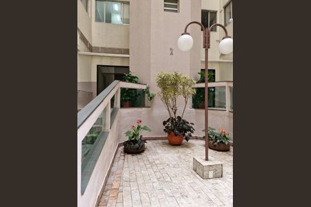 Apartamento à venda com 67m², 2 quartos e 1 vaga
