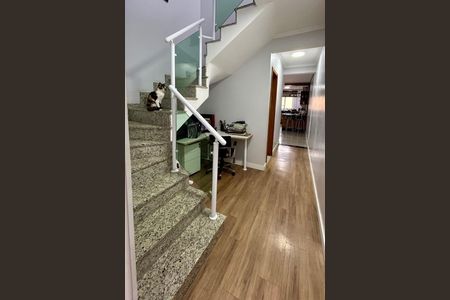 Casa à venda com 215m², 3 quartos e 4 vagas