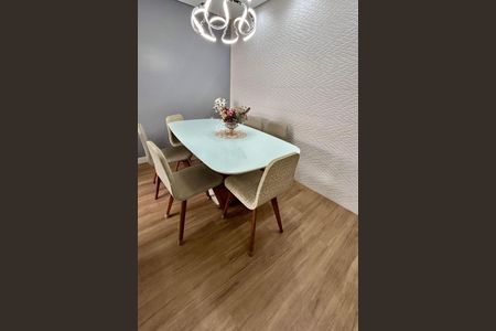 Casa à venda com 215m², 3 quartos e 4 vagas