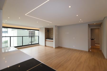 Apartamento à venda com 86m², 2 quartos e 2 vagasSala