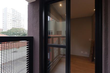 Apartamento à venda com 86m², 2 quartos e 2 vagasVaranda do Quarto