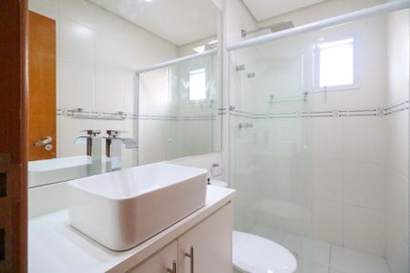 Apartamento à venda com 160m², 2 quartos e 3 vagas Apartamento à venda com 160m², 2 quartos e 3 vagasBanheiro Social