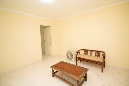 Sala de casa para alugar com 1 quarto, 125m² em Vila Nova Bonsucesso, Guarulhos