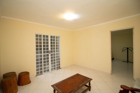 Sala de casa para alugar com 1 quarto, 125m² em Vila Nova Bonsucesso, Guarulhos