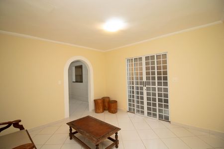 Sala de casa para alugar com 1 quarto, 125m² em Vila Nova Bonsucesso, Guarulhos