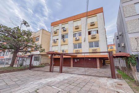 Apartamento à venda com 100m², 2 quartos e 1 vaga Apartamento à venda com 100m², 2 quartos e 1 vagaFachada