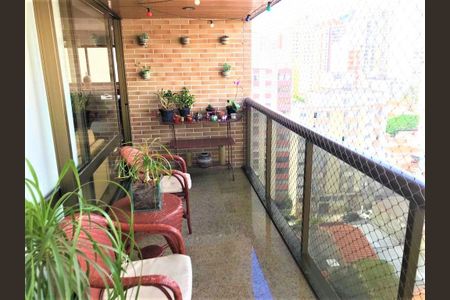 Apartamento à venda com 240m², 4 quartos e 5 vagas
