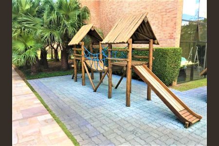 Apartamento à venda com 240m², 4 quartos e 5 vagas