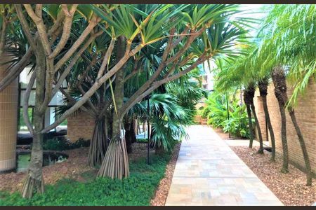 Apartamento à venda com 240m², 4 quartos e 5 vagas