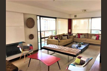 Apartamento à venda com 4 quartos, 240m² em Perdizes, São Paulo