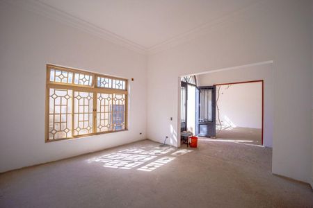 Casa à venda com 1071m², 5 quartos e 10 vagas