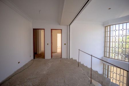 Casa à venda com 1071m², 5 quartos e 10 vagas
