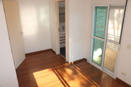 Casa à venda com 258m², 4 quartos e 2 vagas
