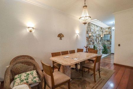Casa à venda com 3 quartos, 175m² em Siciliano, São Paulo