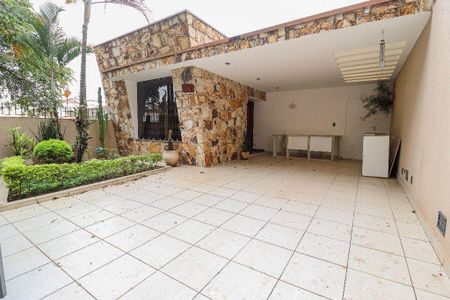 Casa à venda com 175m², 3 quartos e 4 vagas