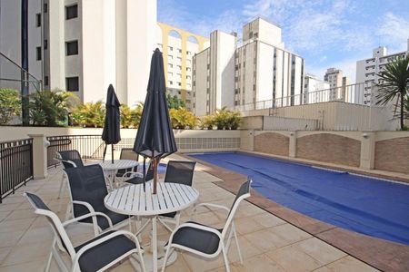 Apartamento à venda com 138m², 4 quartos e 3 vagas
