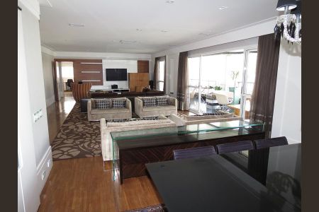Apartamento à venda com 4 quartos, 300m² em Planalto Paulista, São Paulo