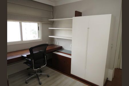 Apartamento à venda com 4 quartos, 300m² em Planalto Paulista, São Paulo