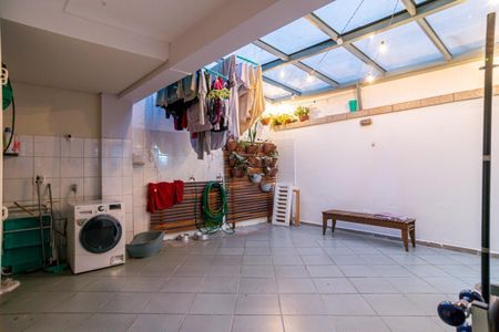 Casa à venda com 160m², 3 quartos e 2 vagas