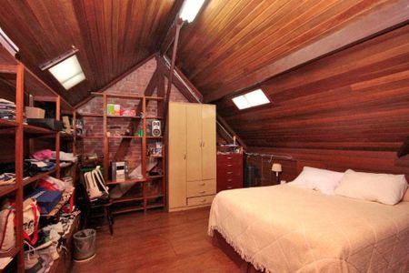 Casa à venda com 4 quartos, 350m² em Pacaembu, São Paulo