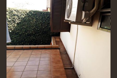 Casa à venda com 260m², 2 quartos e 4 vagas