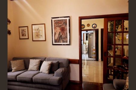 Casa à venda com 2 quartos, 260m² em Indianópolis, São Paulo