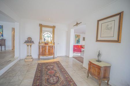 Casa à venda com 350m², 3 quartos e 2 vagas