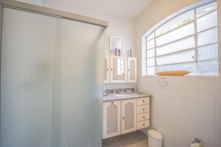Casa à venda com 350m², 3 quartos e 2 vagas
