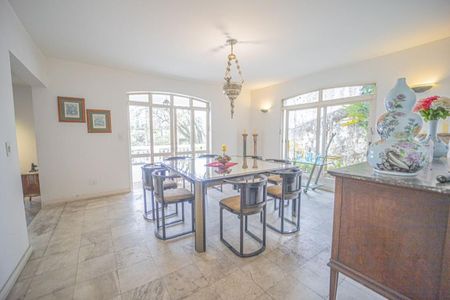 Casa à venda com 350m², 3 quartos e 2 vagas