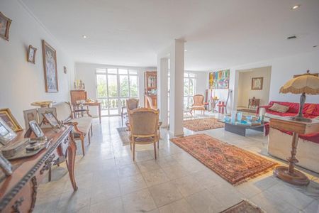Casa à venda com 350m², 3 quartos e 2 vagas