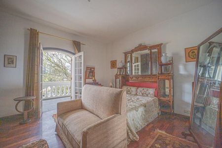 Casa à venda com 350m², 3 quartos e 2 vagas