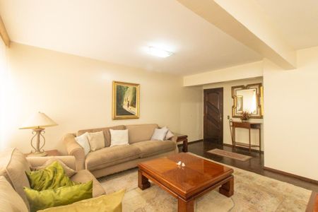 Apartamento para alugar com 222m², 4 quartos e 2 vagasSala