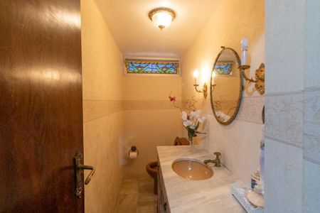 Apartamento para alugar com 222m², 4 quartos e 2 vagasLavabo