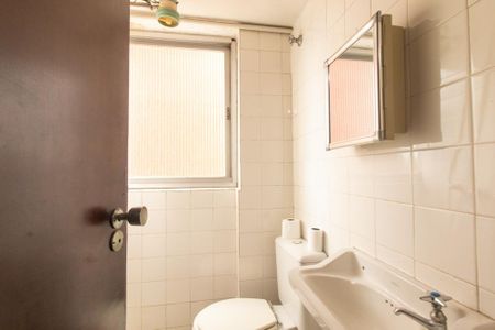 Apartamento para alugar com 222m², 4 quartos e 2 vagasBanheiro de Serviço