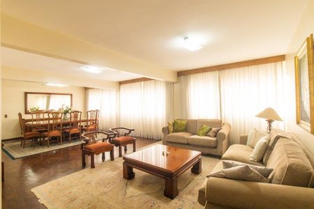 Apartamento para alugar com 222m², 4 quartos e 2 vagasSala