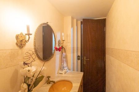 Apartamento para alugar com 222m², 4 quartos e 2 vagasLavabo