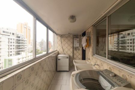 Apartamento para alugar com 222m², 4 quartos e 2 vagasÁrea de Serviço