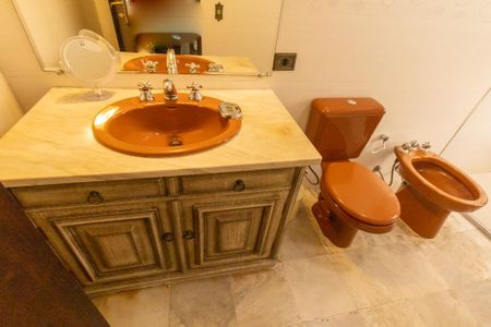 Apartamento para alugar com 222m², 4 quartos e 2 vagasBanheiro da Suite