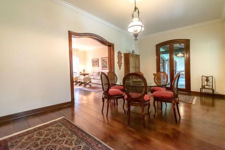 Casa à venda com 4 quartos, 560m² em Paraíso, São Paulo
