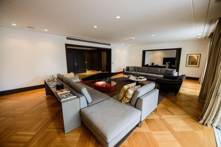 Apartamento à venda com 4 quartos, 580m² em Cerqueira César, São Paulo