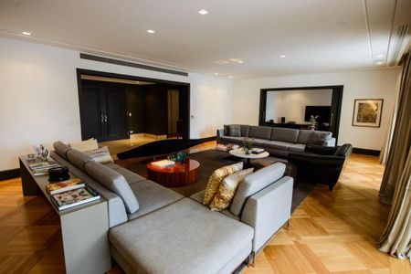 Apartamento à venda com 580m², 4 quartos e 5 vagas